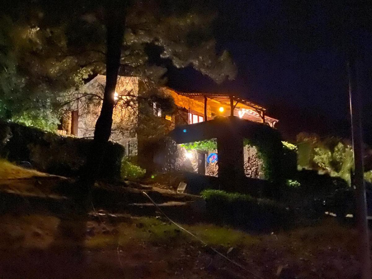 Casa do Tôjo e Rosmaninho Ferreira do Zêzere Exterior foto